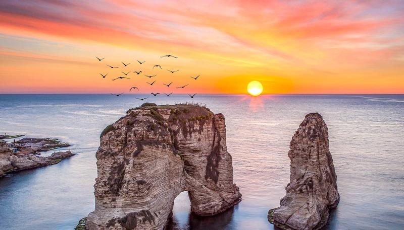 Lebanon rouche rocks